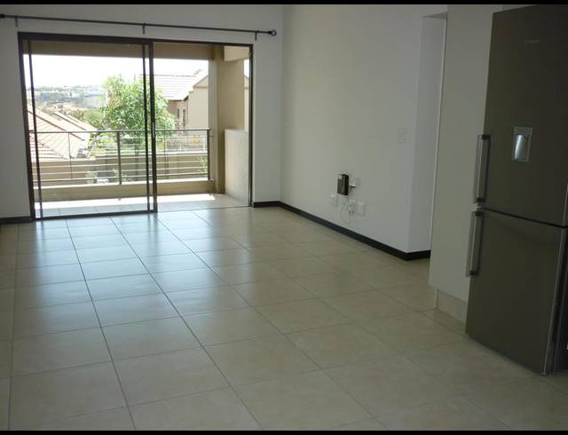 2 BEDROOM PROPERTY TO RENT IN SUNNINGHILL